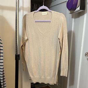Women's Light Cream V-Neck Sweater